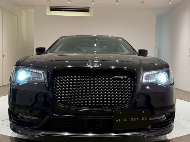 CHRYSLER 300