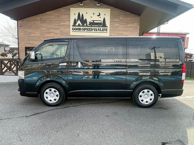 HIACE van 2WD