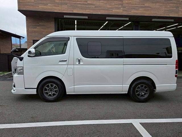 HIACE van 2WD