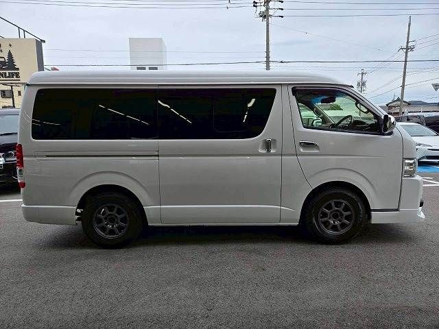 HIACE van 2WD