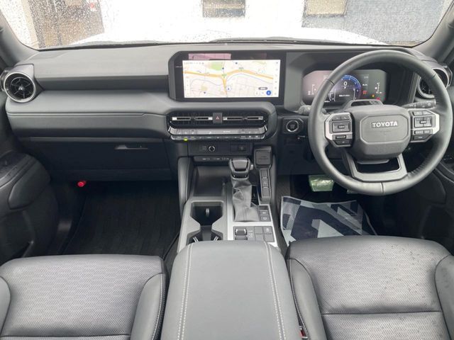 LANDCRUISER 250