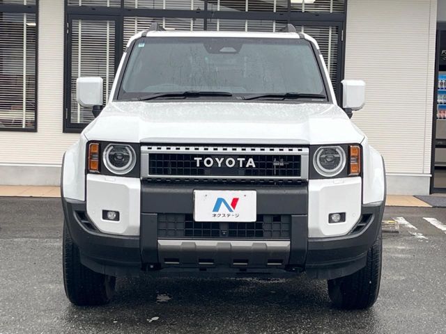 LANDCRUISER 250