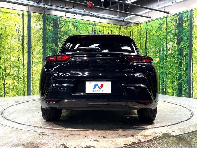 CROWN SPORT