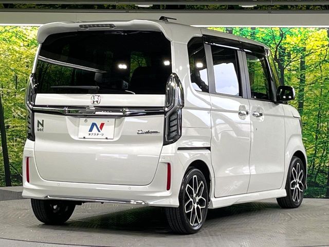 N BOX CUSTOM