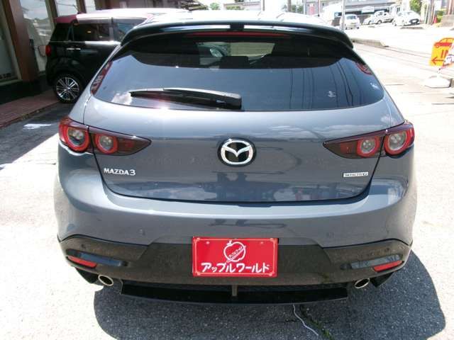 MAZDA3 FASTBACK