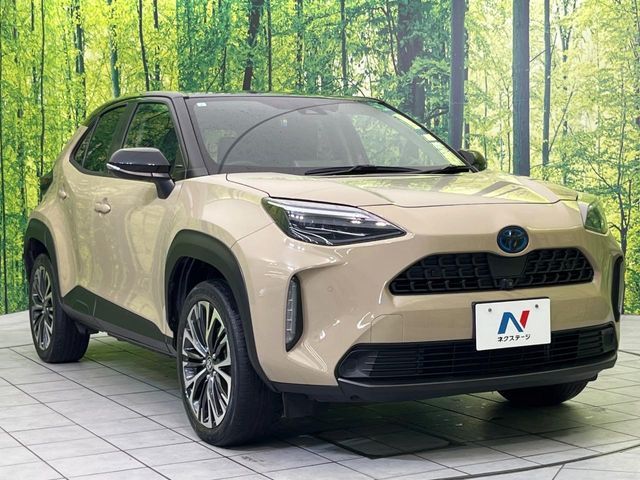 YARIS CROSS HYBRID