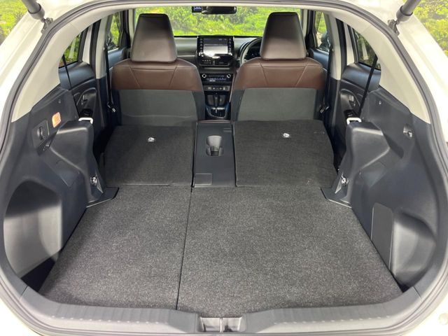 YARIS CROSS HYBRID
