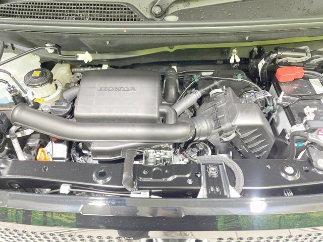 N BOX