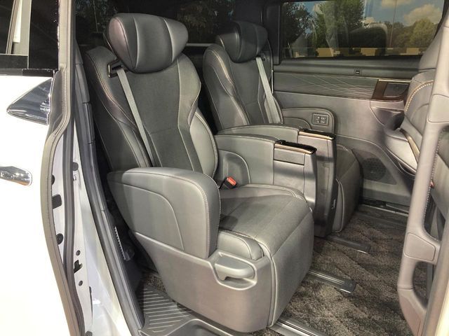 ALPHARD hybrid