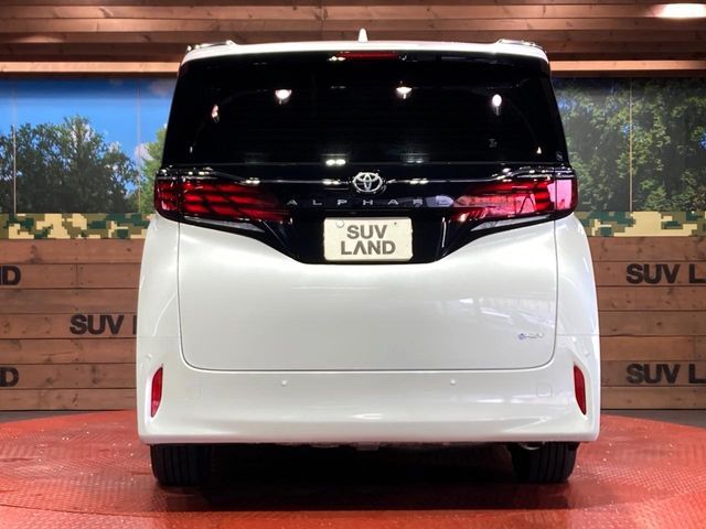 ALPHARD hybrid