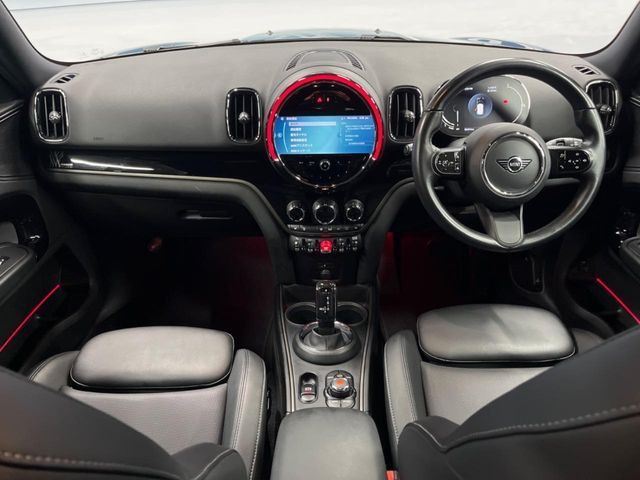 MINI COOPER D CROSSOVER