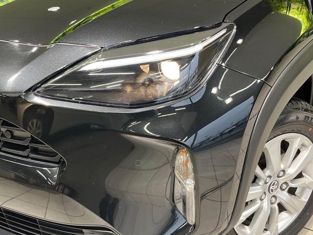 YARIS CROSS