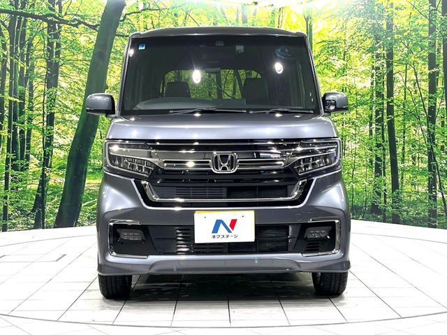N BOX CUSTOM 4WD