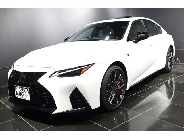 LEXUS IS500