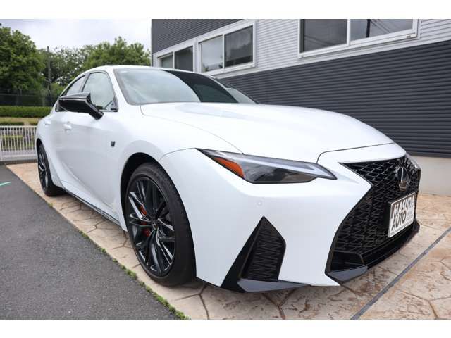 LEXUS IS500