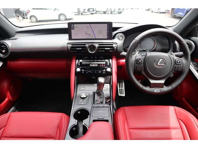 LEXUS IS500