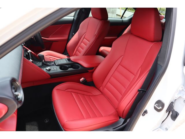 LEXUS IS500