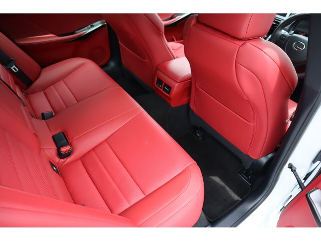 LEXUS IS500