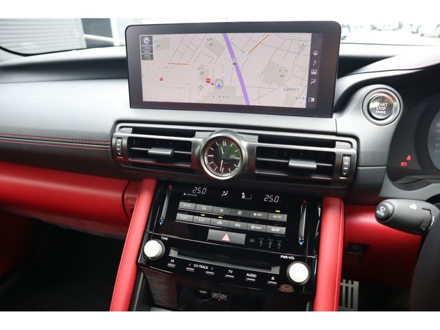 LEXUS IS500