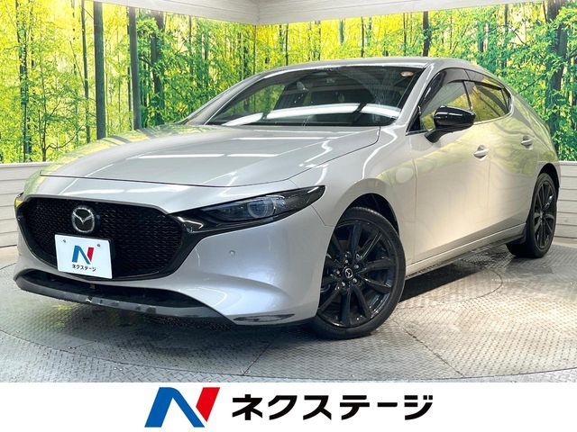 MAZDA3 FASTBACK