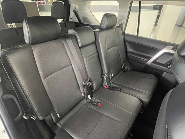LANDCRUISER PRADO
