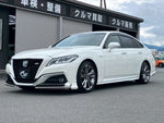 CROWN sedan hybrid