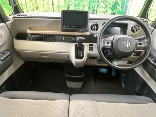 N BOX