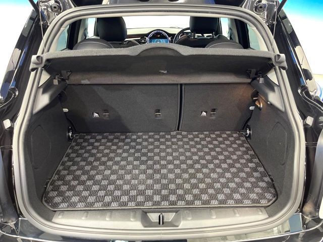 MINI COOPER SD 5DOOR