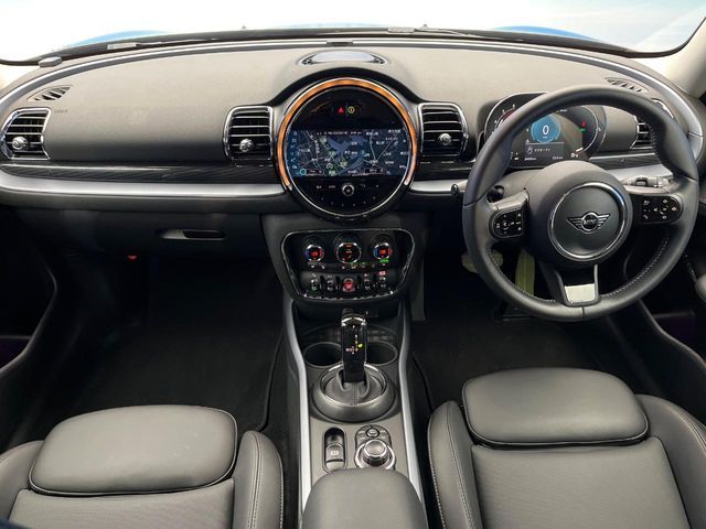 MINI COOPER D CLUBMAN