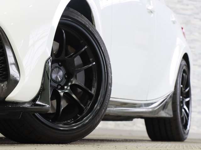 LEXUS IS300