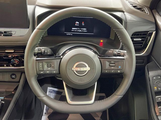 X-TRAIL HYBRID 4WD