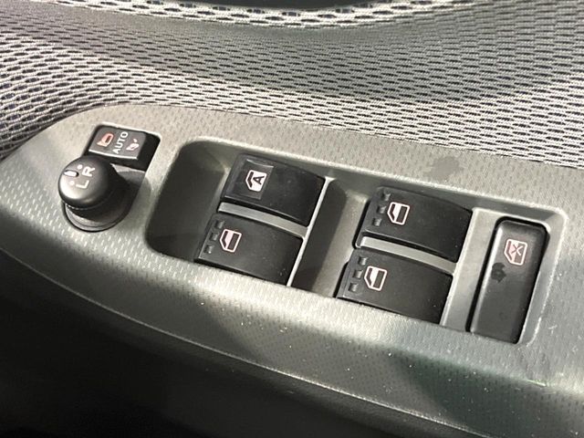 MOVE CUSTOM