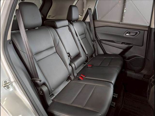 X-TRAIL HYBRID 4WD