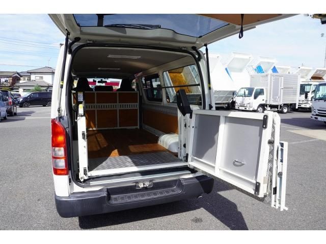 HIACE van 2WD