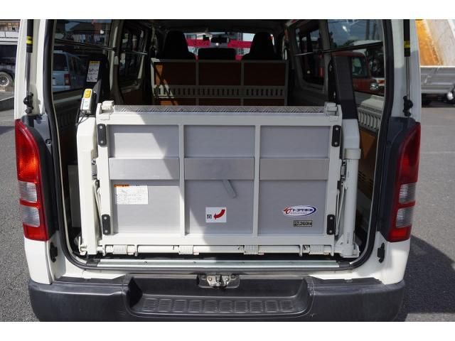 HIACE van 2WD