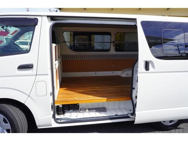 HIACE van 2WD
