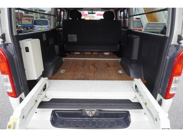 HIACE van 2WD