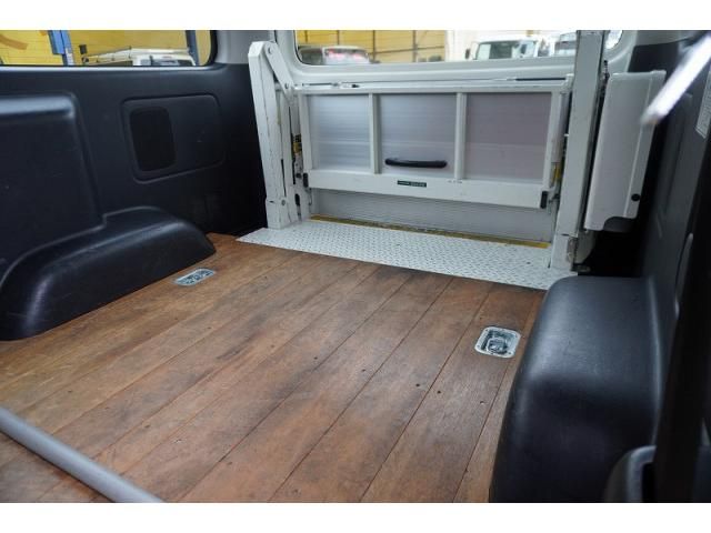 HIACE van 2WD
