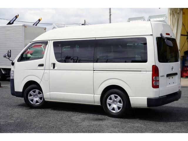 HIACE van 2WD