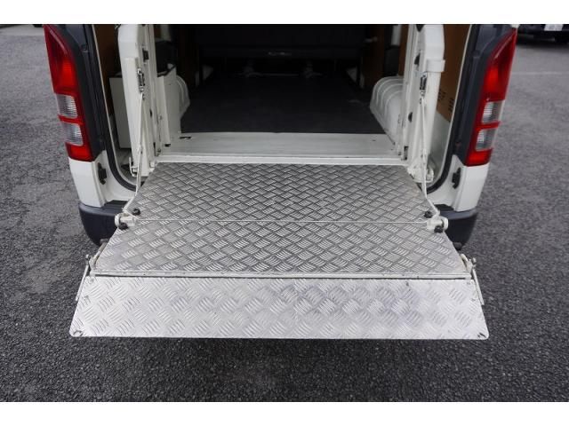 HIACE van 2WD