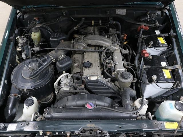 LANDCRUISER van