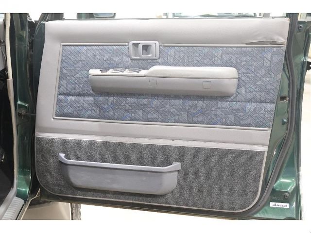 LANDCRUISER van