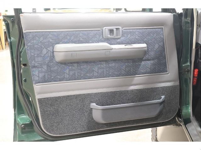 LANDCRUISER van