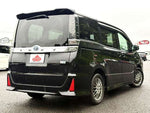 VOXY HYBRID