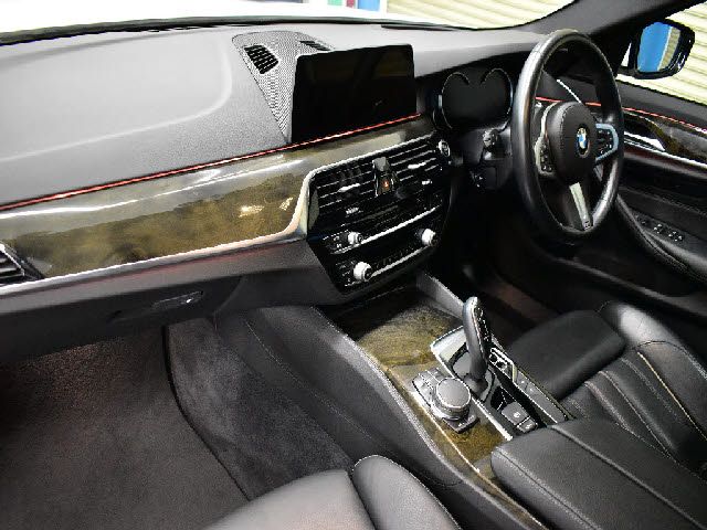 BMW 5series sedan