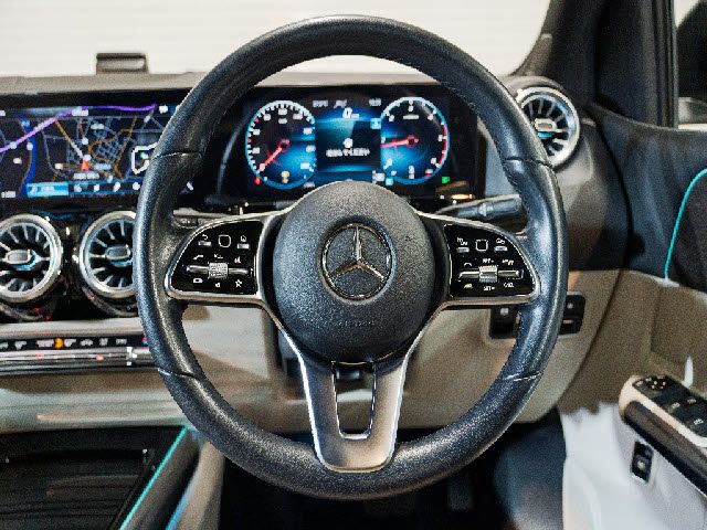 MERCEDES BENZ B class