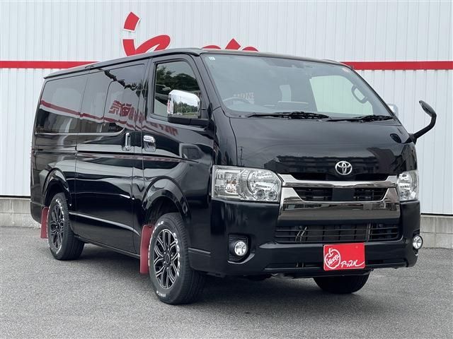 HIACE van 4WD