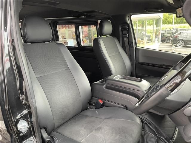 HIACE van 4WD