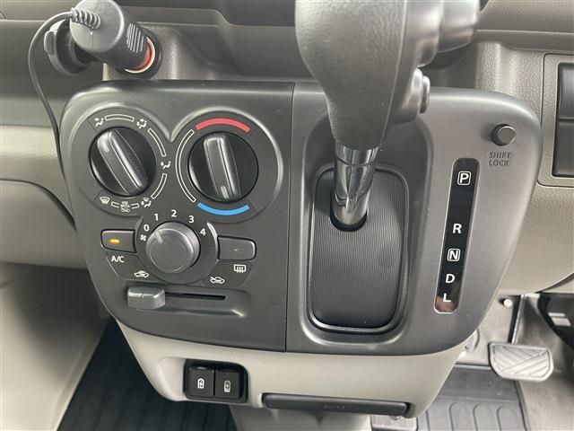 CLIPPER van