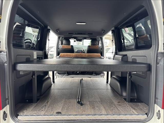 HIACE van 2WD
